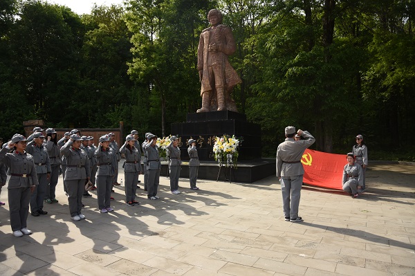 DSC_5282.JPG DSC_5282.JPG